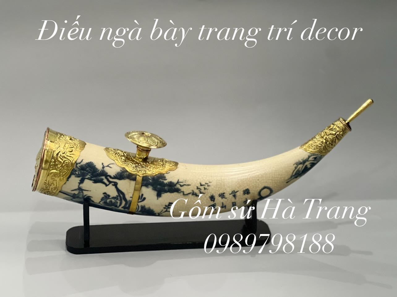 Điếu ngà bày trang trí decor gốm sứ Bát Tràng men rạn bọc đồng