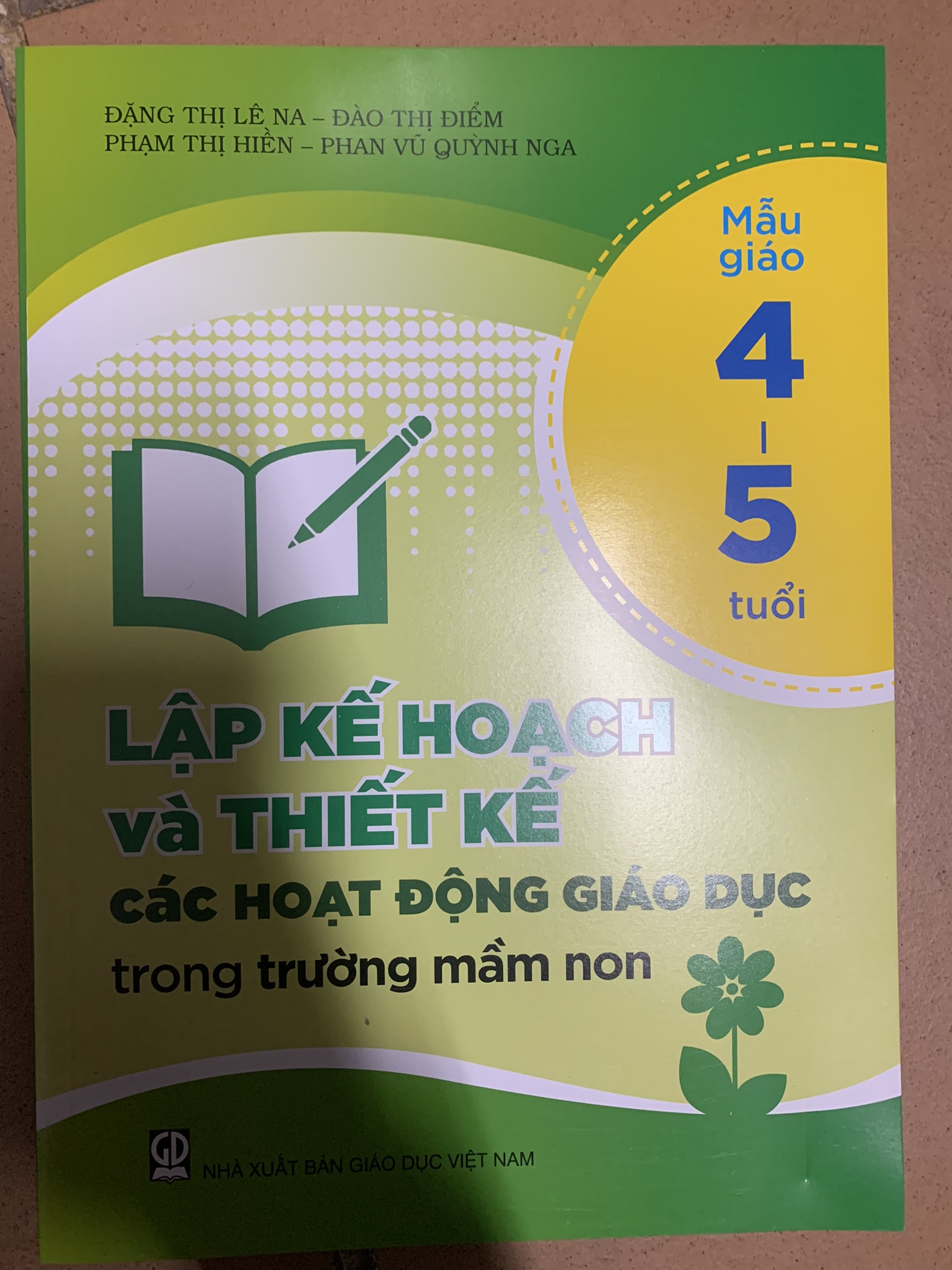 Combo lập kế hoạch và thiết kế các hoạt động giáo dục