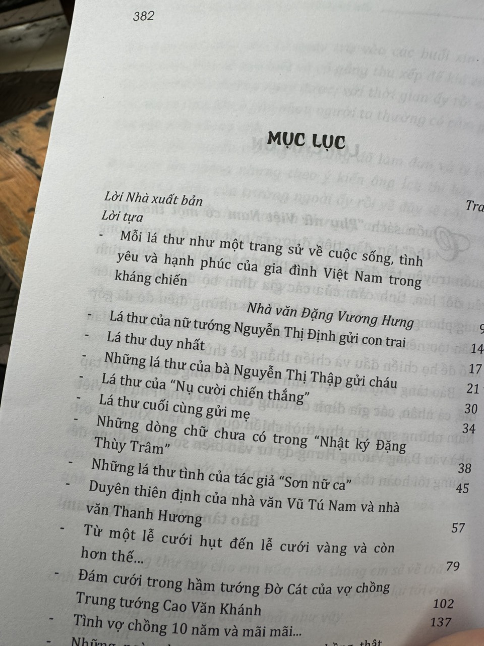 PHỤ NỮ VIỆT NAM CÓ MỘT THỜI NHƯ THẾ - Nhiều tác giả – NXB CTQGST