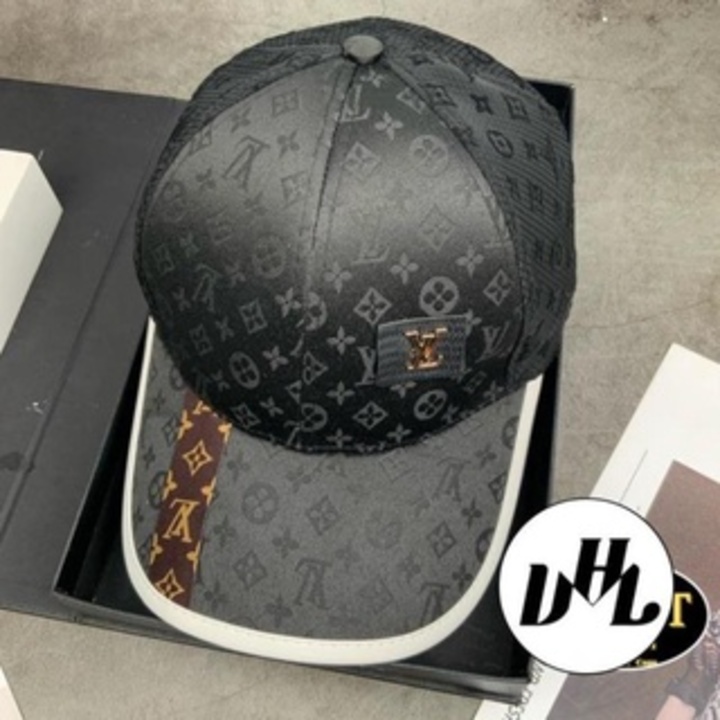 Mũ Lưỡi Trai Von LV Phối Viền Da Gắn Logo Nổi Phối Lưới Thời Trang Cao Cấp