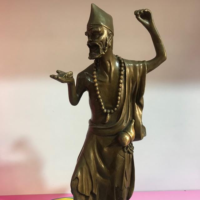 Tượng đồng tế công