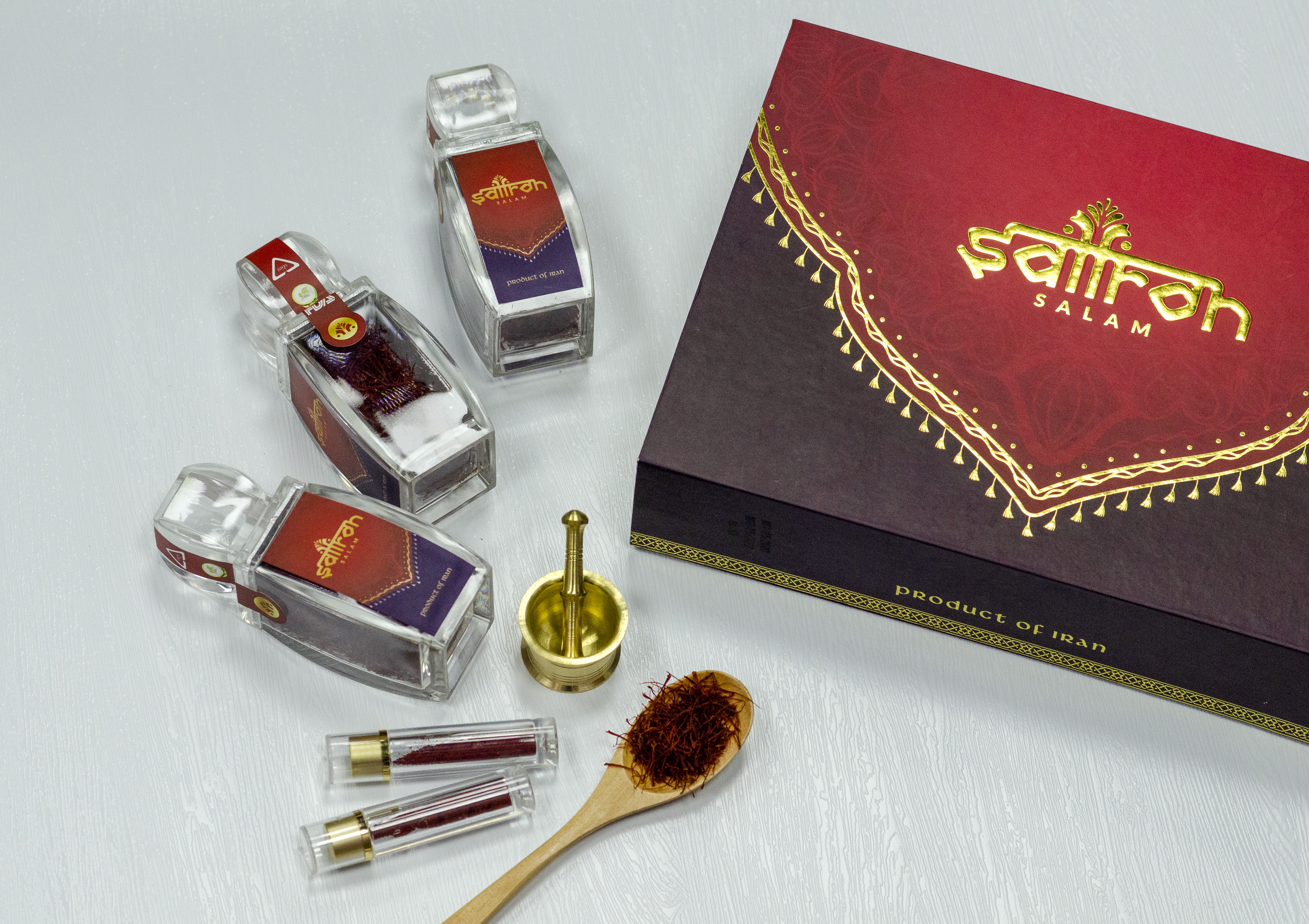 Saffron Salam Set 10gr Tặng 2gr Dòng Hữu Cơ Tinh Khiết Theo Chuẩn ISO 3632