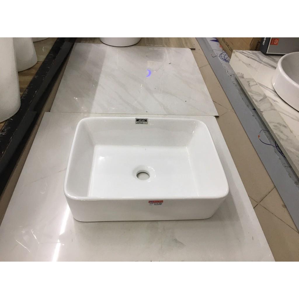 Chậu lavabo rửa mặt đặt bàn đá vuông bo tròn cạnh