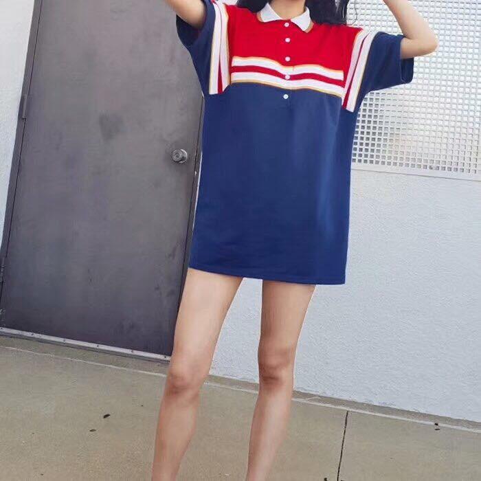 Váy len dáng suông phối đỏ trẻ trung