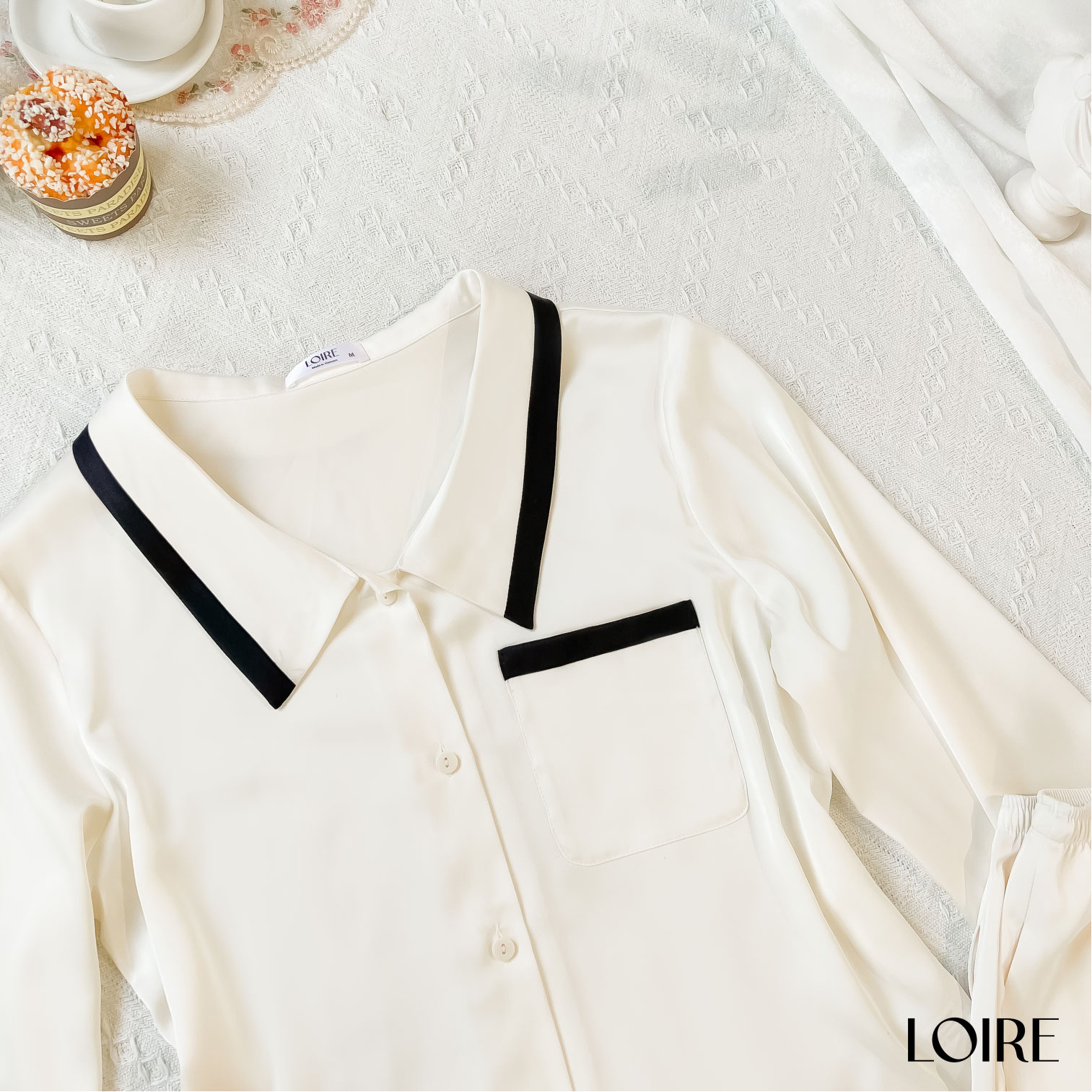 Bộ Pijama Lụa Trắng Viền Đen Dáng Dài Basic Loirechic LPD20