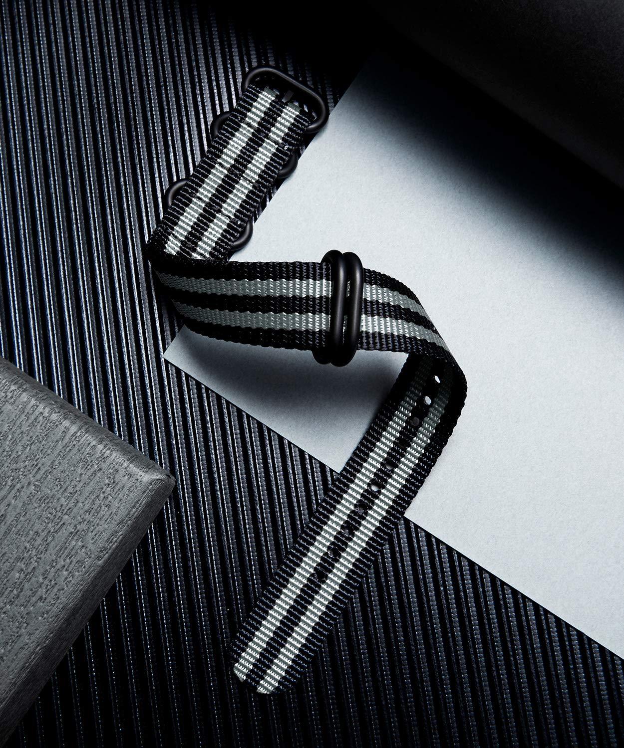 Vòng đeo tay đồng hồ dày cao trong các ban nhạc đa màu nylon đạn đạo dành cho nam nữ 22 mm với khóa thép không gỉ bạc/đen