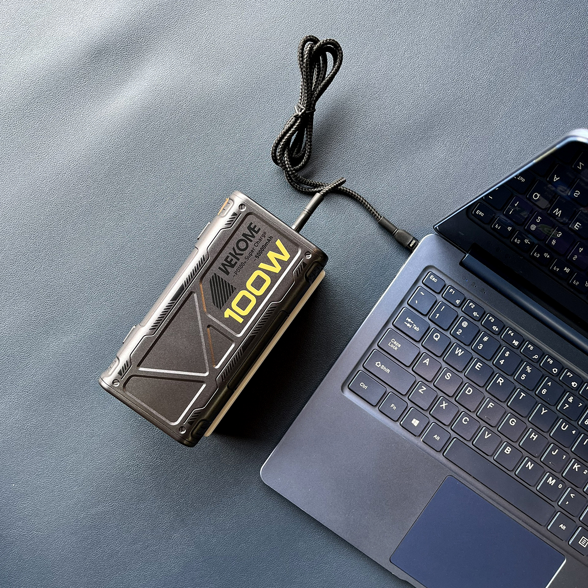 Sạc dự phòng sạc siêu nhanh 100W Remax WP-08 50000mAh sạc laptop có đèn pin TypeC Out 100W/60W và USB 22.5W Hàng Chính Hãng