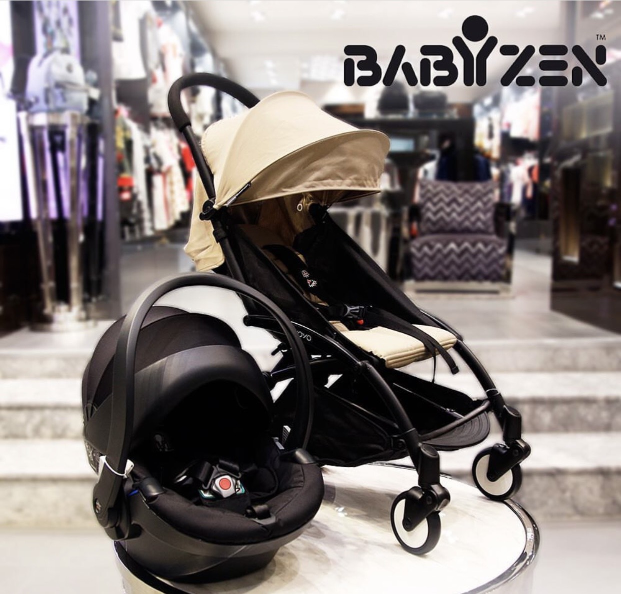 Ghế ngồi ô tô Babyzen Car Seat có thể mix với xe đẩy Babyzen YOYO2