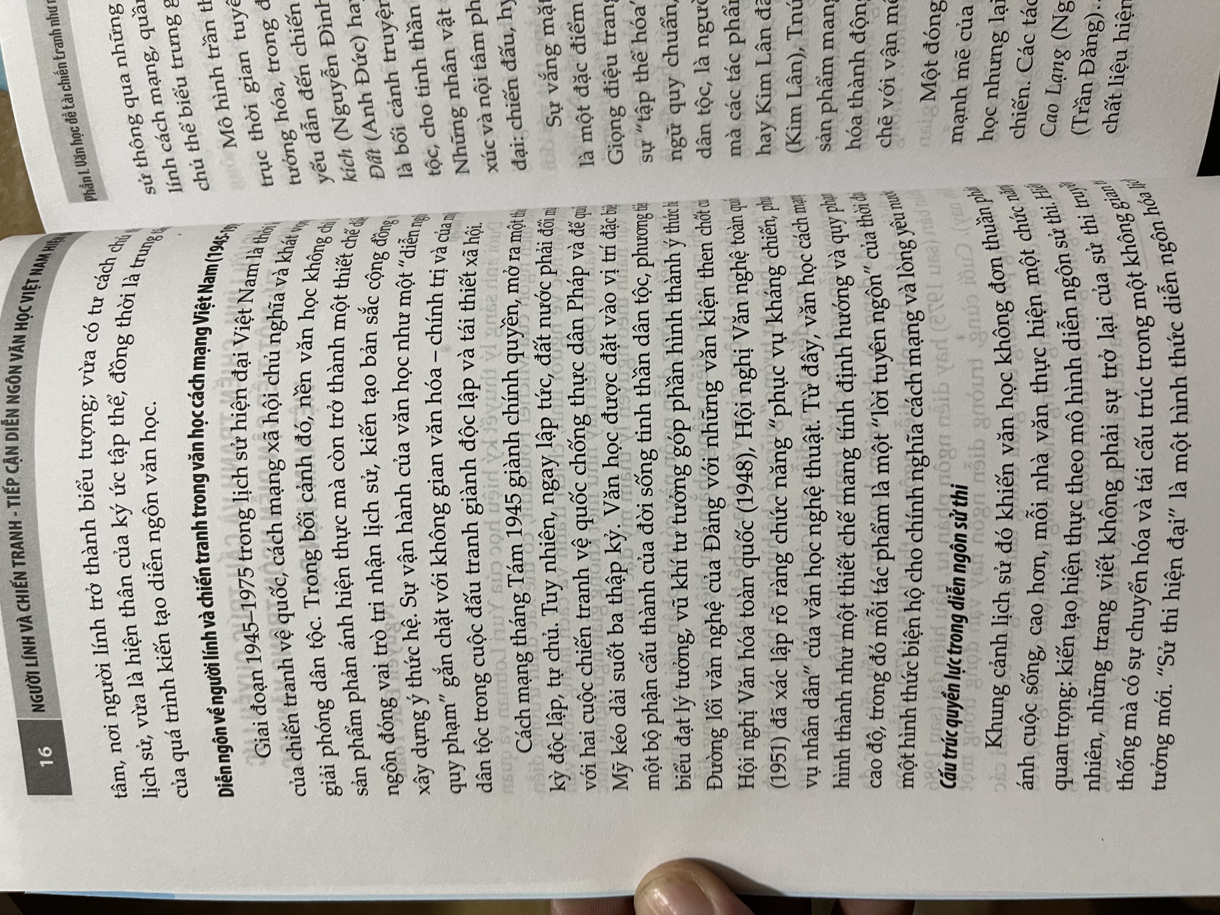 Người lính và chiến tranh tiếp cận diễn ngôn vắn học việt nam hiện đại ( tiểu luận và phê bình)