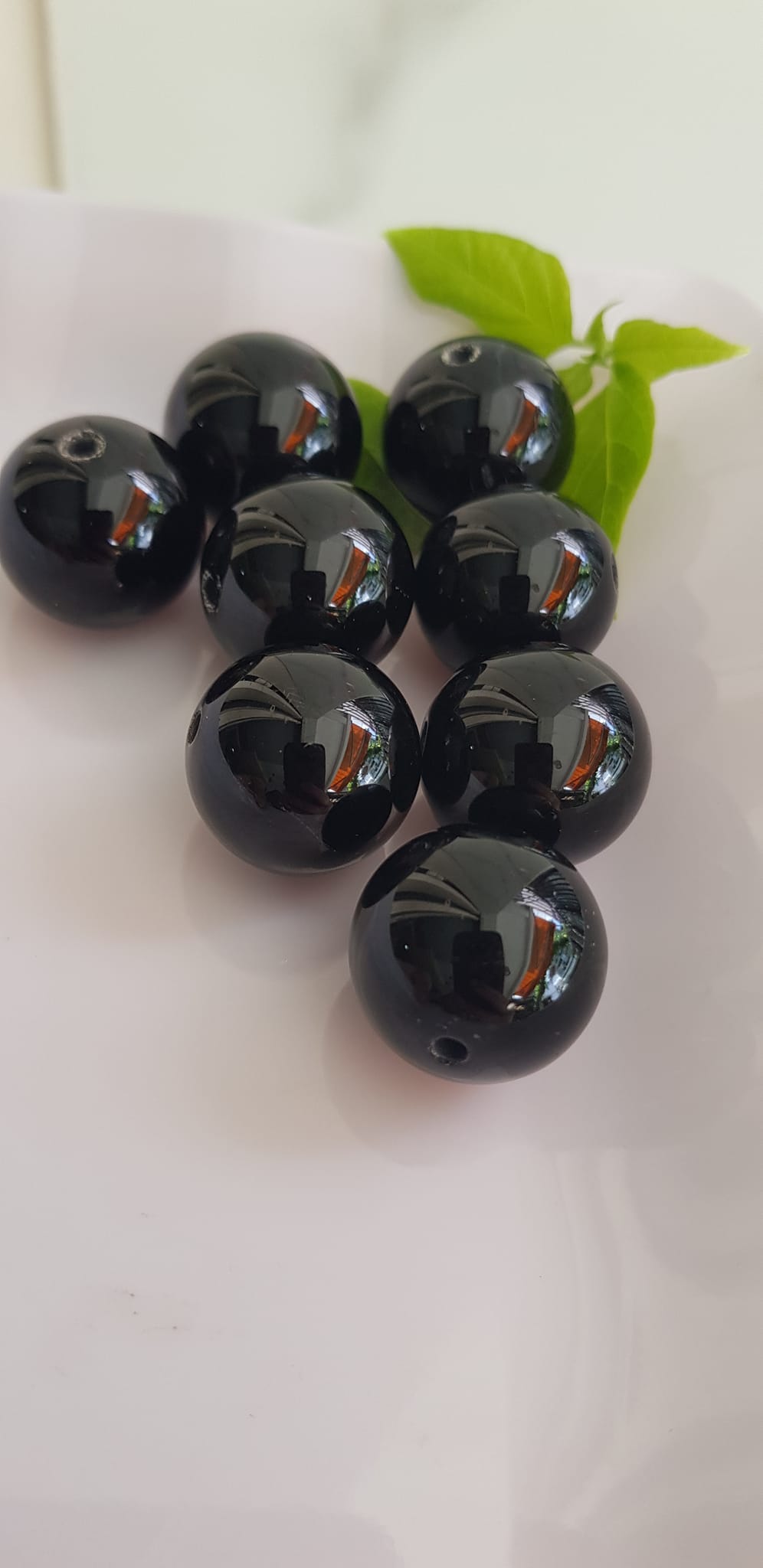 Hạt Lẻ rời Đá Mã Não Đen Đậm Đẹp phối vòng tay nam size lớn 20mm Hạt lẻ chuẩn hợp các Anh mạng Thuỷ , mệnh Mộc dành cho các anh cần hạt đá lẻ ạ