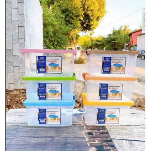 Hộp nhựa đựng đồ đa năng 7L có quai xách và nắp gài đậy kín chắc chắn bảo quản thực phẩm đựng đồ thoải mái