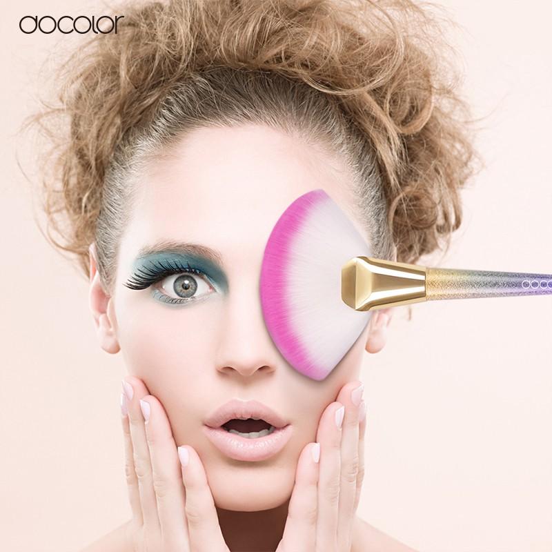 Cọ quạt đa năng Docolor Fan Brush