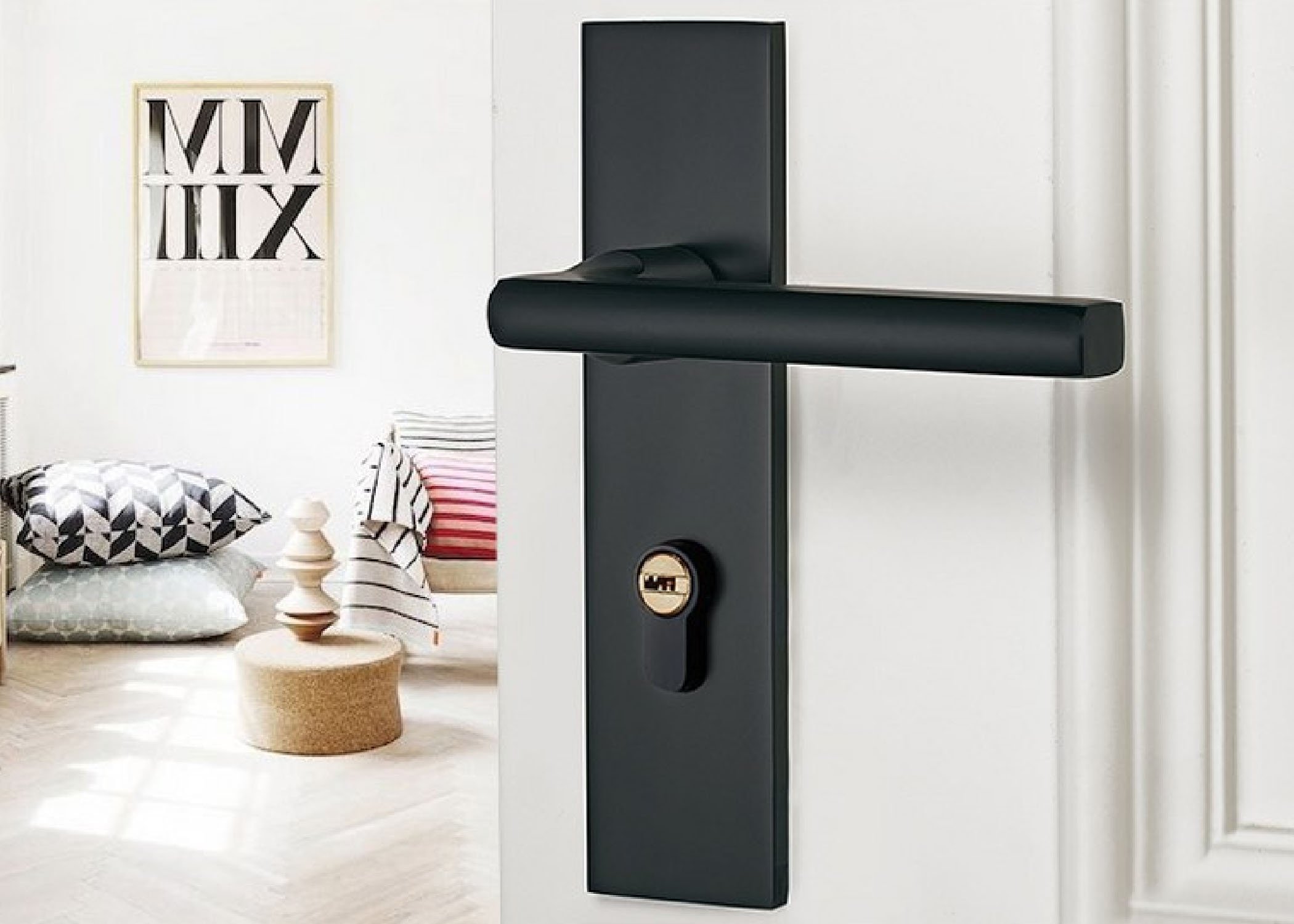 Khóa cửa tay nắm ngang Cobe  - Hàng nhập khẩu chất lượng rất cao  Màu đen L5909