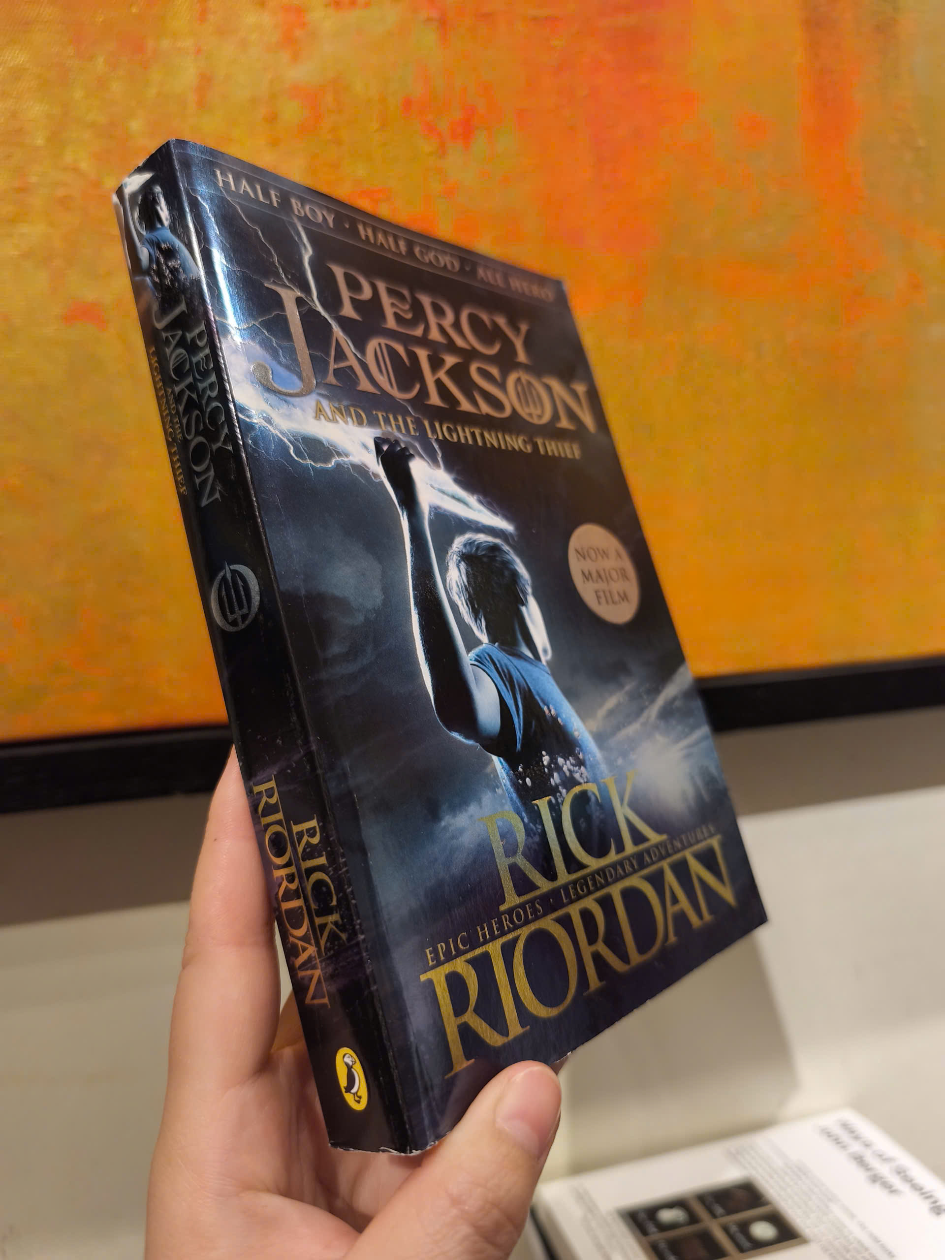 Sách - Percy Jackson and the Lightning Thief by Rick Riordan - Fantasy ,Young Adult