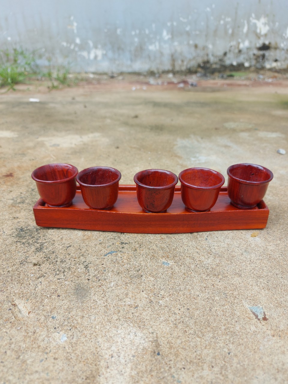 Bộ 3 ly và 5 ly nước thờ cúng gỗ hương