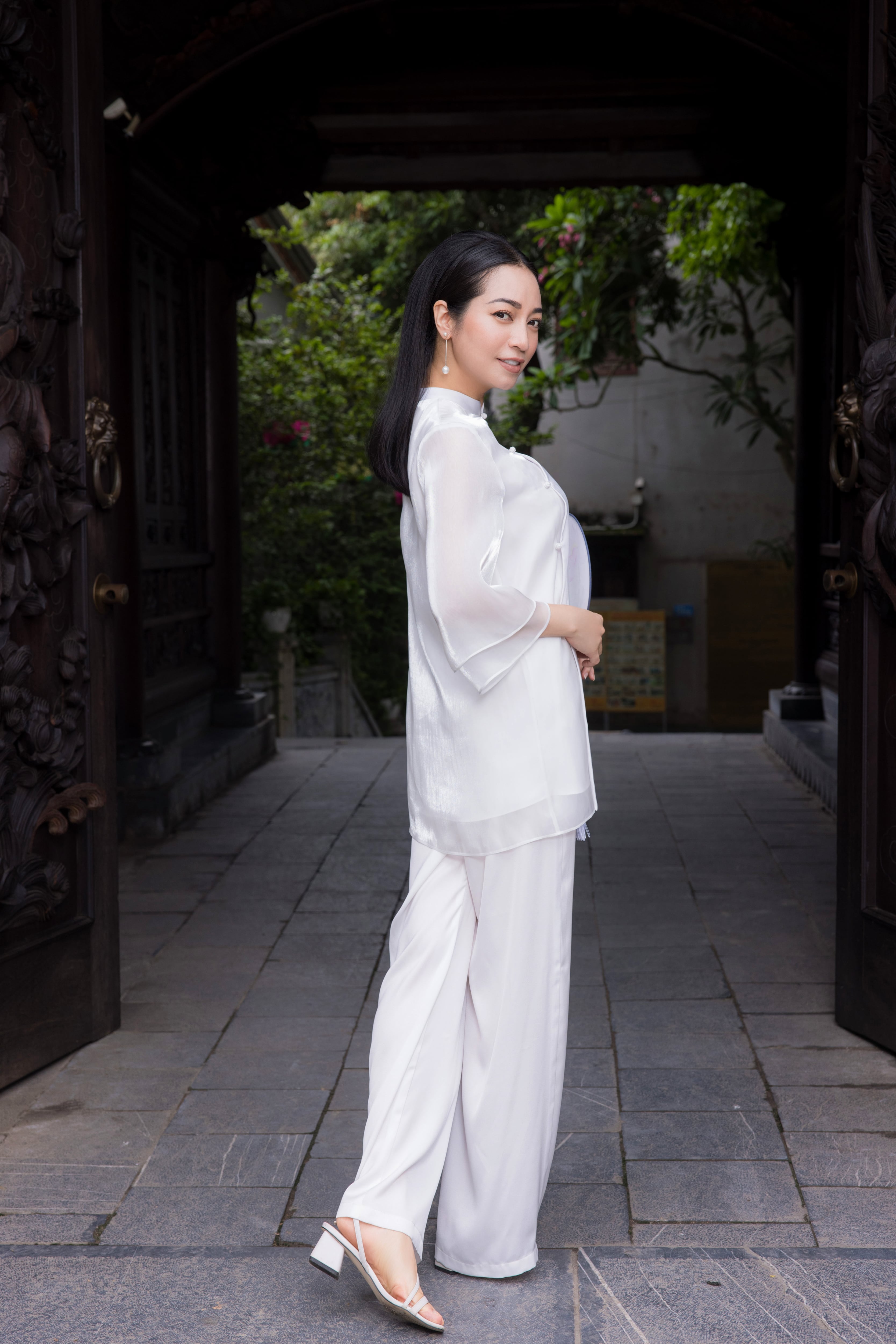 Đồ Lam Như Lan Pháp Phục Liên Vải Organza Trắng Dáng Xòe Cho Phật Tử Áo Đi Chùa, Đi Lễ Phật, Hành Hương - FW23PP005