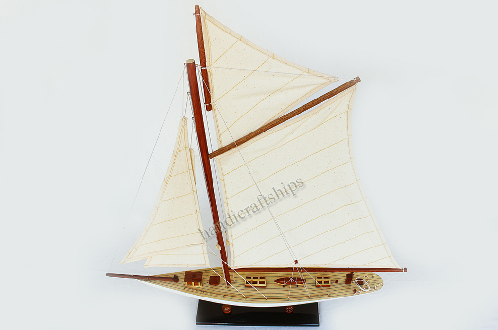 Mô hình thuyền buồm gỗ Columbia 50cm