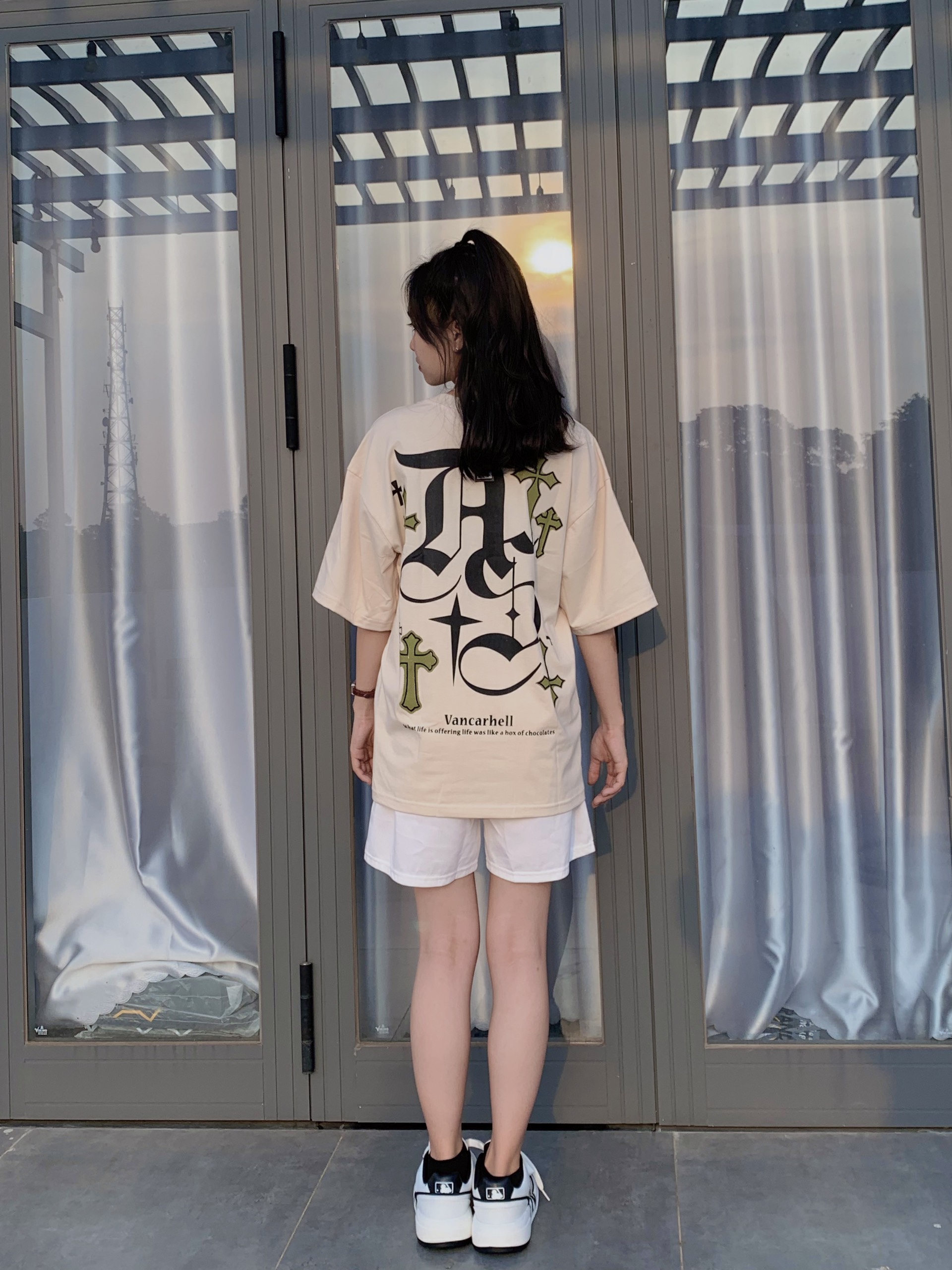 Áo thun trơn tay lỡ Local brand , Tee vancarhell chữ thập Unisex form rộng , oversize chất liệu cotton dày dặn Ulzzang - Gin Store