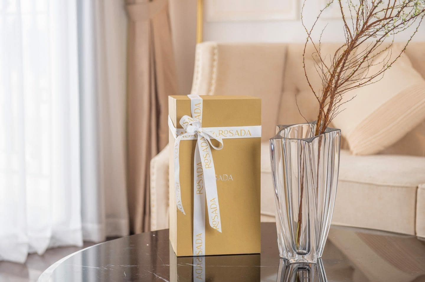 Lọ hoa Bohemia sao Yoko White cao 30.5cm
