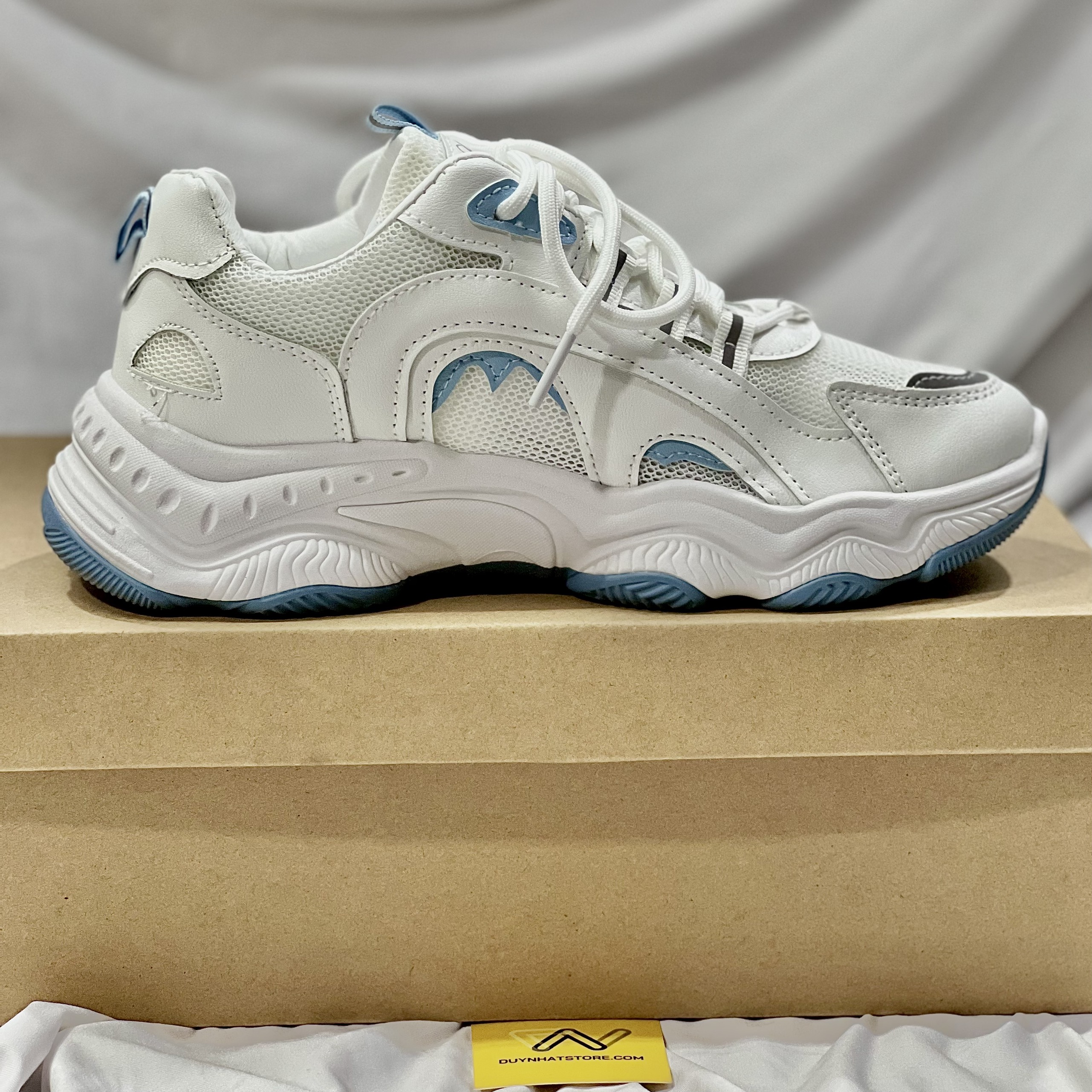 Giày Thể Thao Nữ Màu Trắng Phối Xanh Đẹp Duy Nhật Store Độn Cao Đế Răng Cưa Bonsai Uzzang 5cm Êm Chân Sneaker Bata Trend
