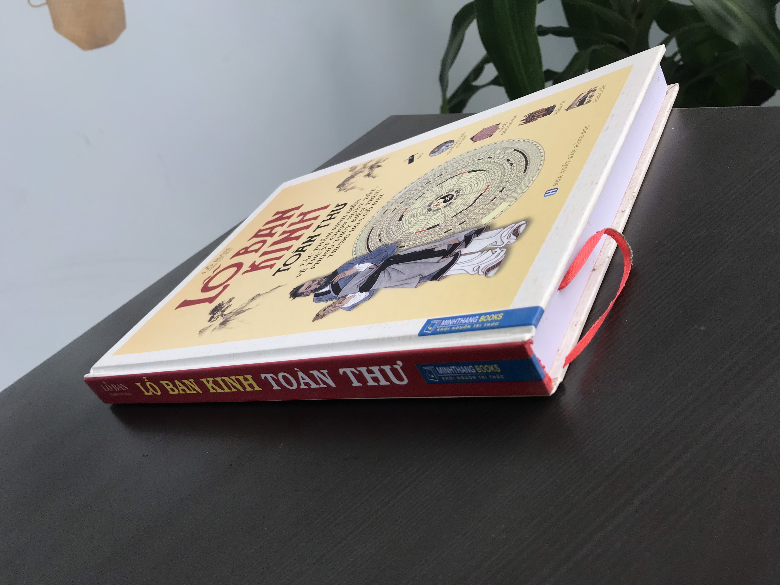 Sách Lỗ Ban Kinh Toàn Thư (Tác Phẩm Kinh Điển Về Thuật Chọn Ngày Tốt) - Tái bản