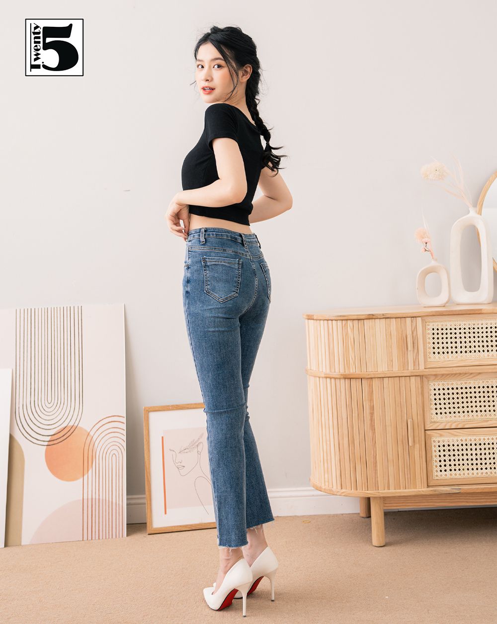 Quần bò jeans nữ ống loe, gấu cắt, màu xanh, đen TWENTYFIVE 4152