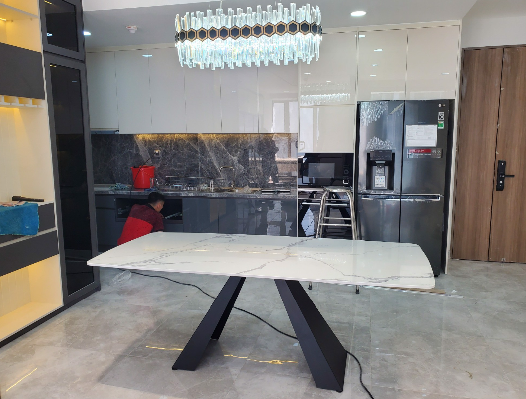 Bàn ăn cao cấp Tundo mặt đá chân A sang trọng
