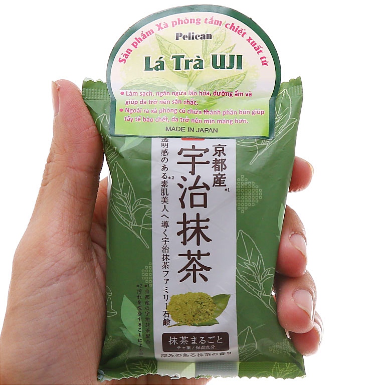 Xà Phòng Tắm Trắng Da Chiết Xuất Trà Xanh Pelican Family Soap Uji Green Tea (80g)