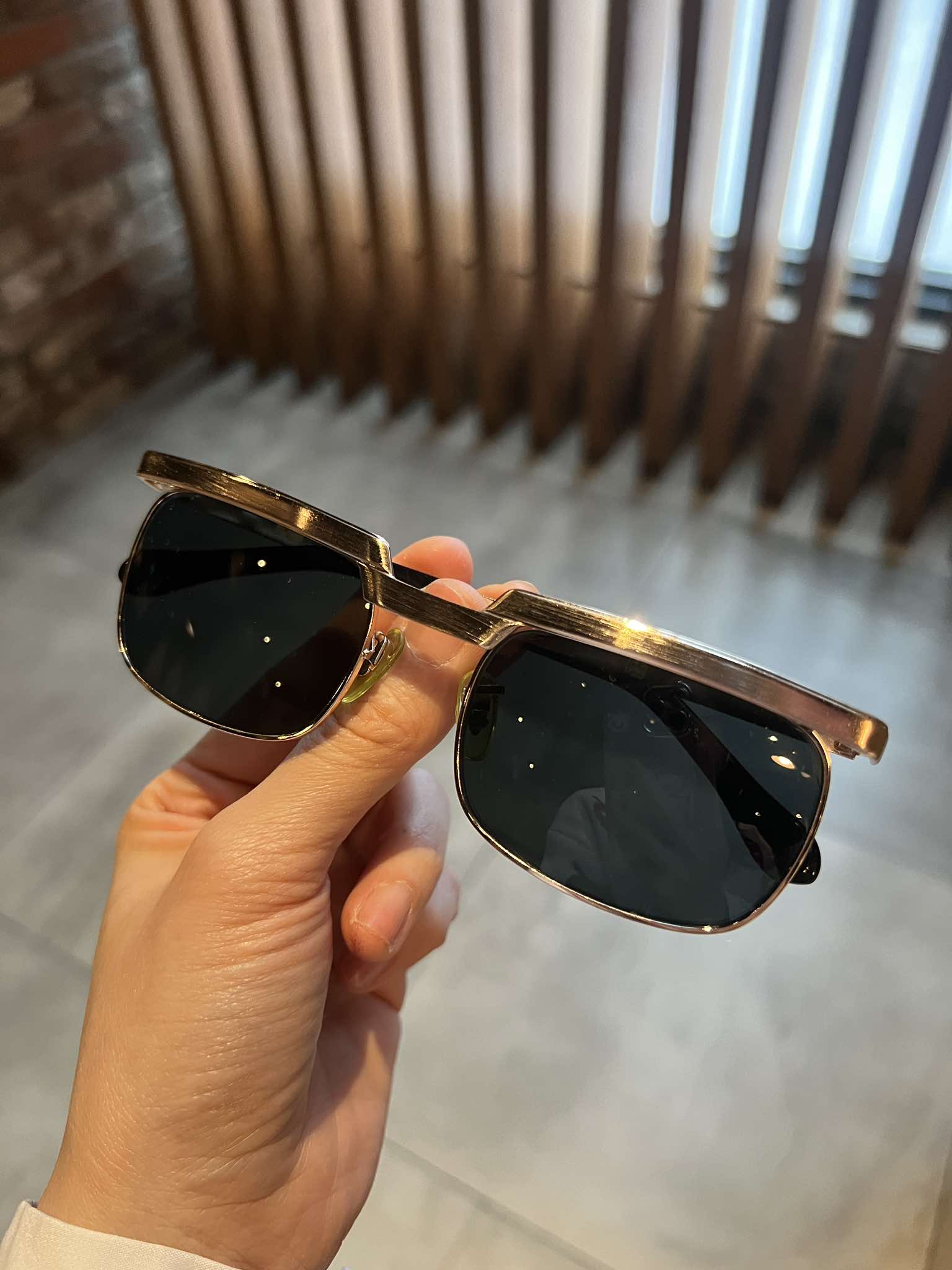Kính râm nam Solex chữ H Mắt thủy tinh chống Uv Gọng mạ vàng 14K + Fullbox phụ kiện