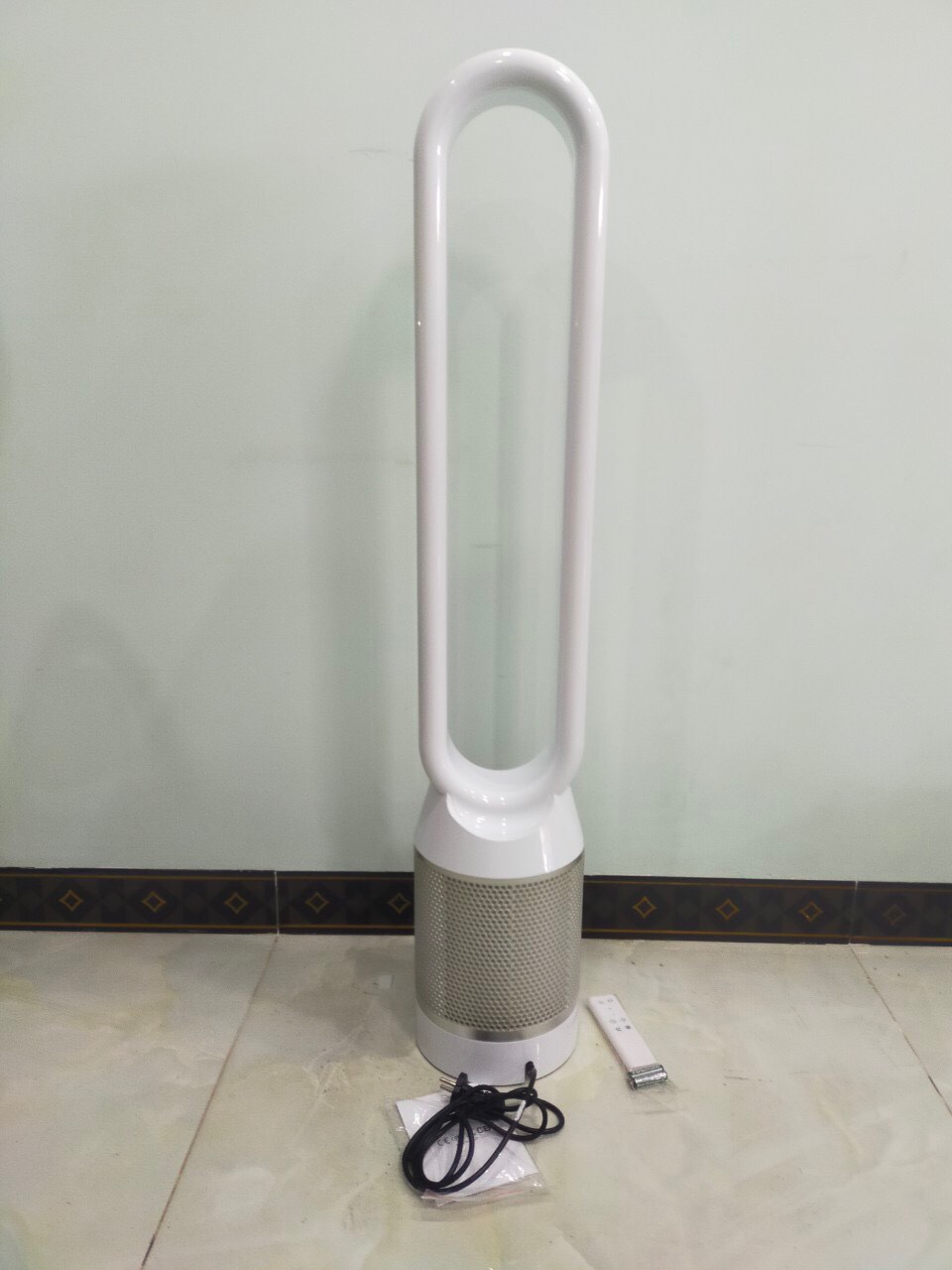 Quạt không cánh công nghệ mới với chức năng lọc không khí đem lại cuộc sống trong lành cho gia đình bạn