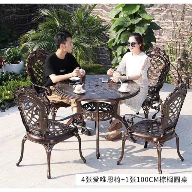 Bộ bàn ghế sân vườn đẳng cấp