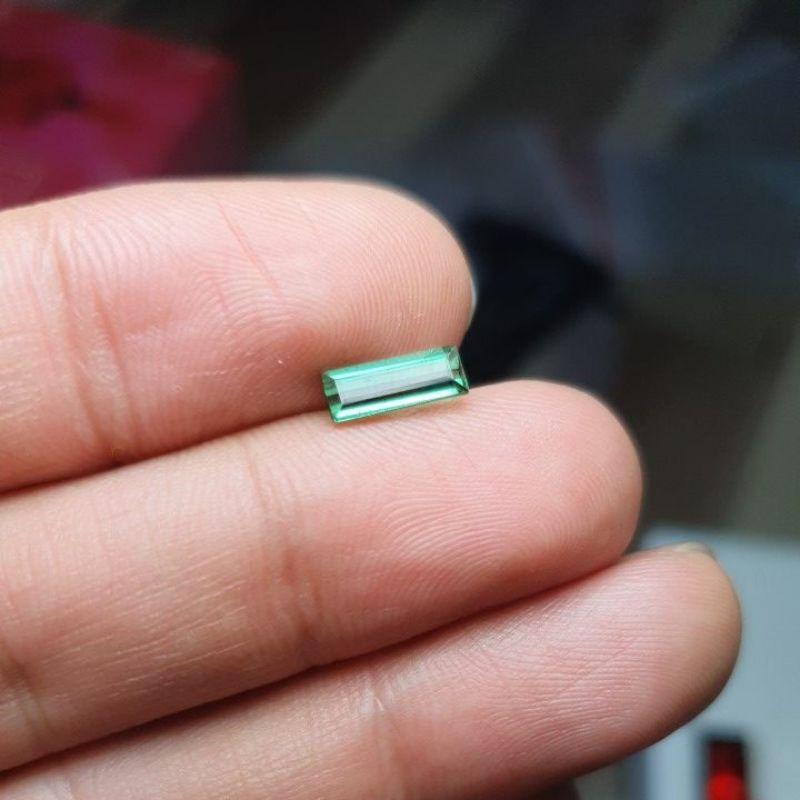 105- Đá Tourmaline (THIÊN NHIÊN)