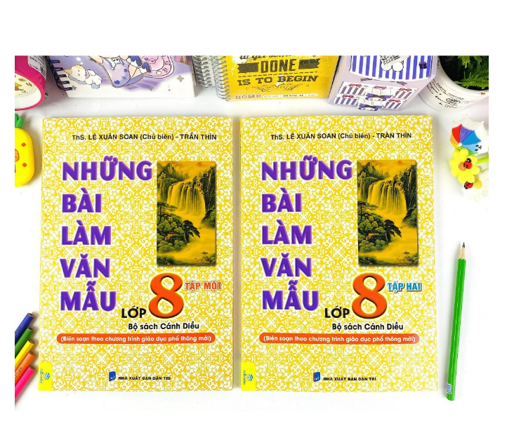Sách - Những Bài Làm Văn Mẫu Lớp 8 - tập 1