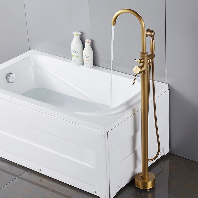 Vòi sen đặt sàn bằng đồng ST031