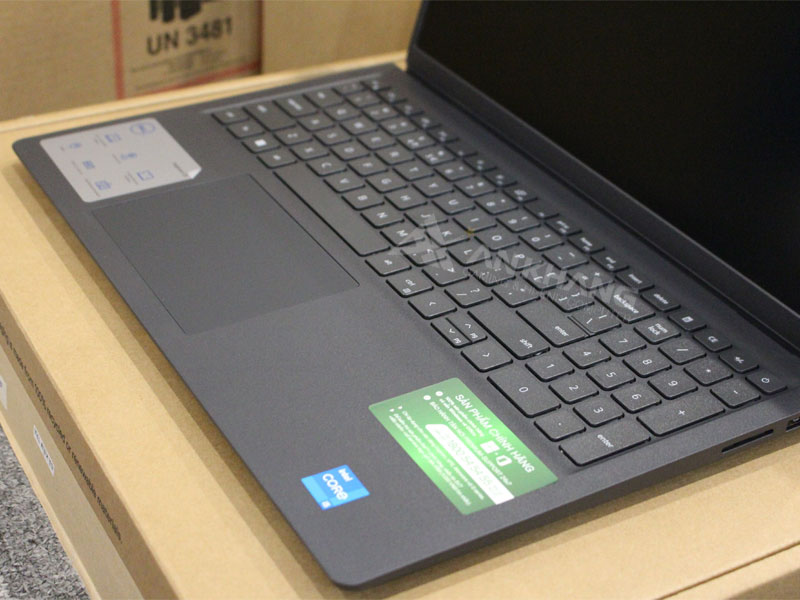 Laptop Dell Inspiron 15 3530 i5U085W11BLU - Hàng Chính Hãng - Bảo Hành 12 Tháng