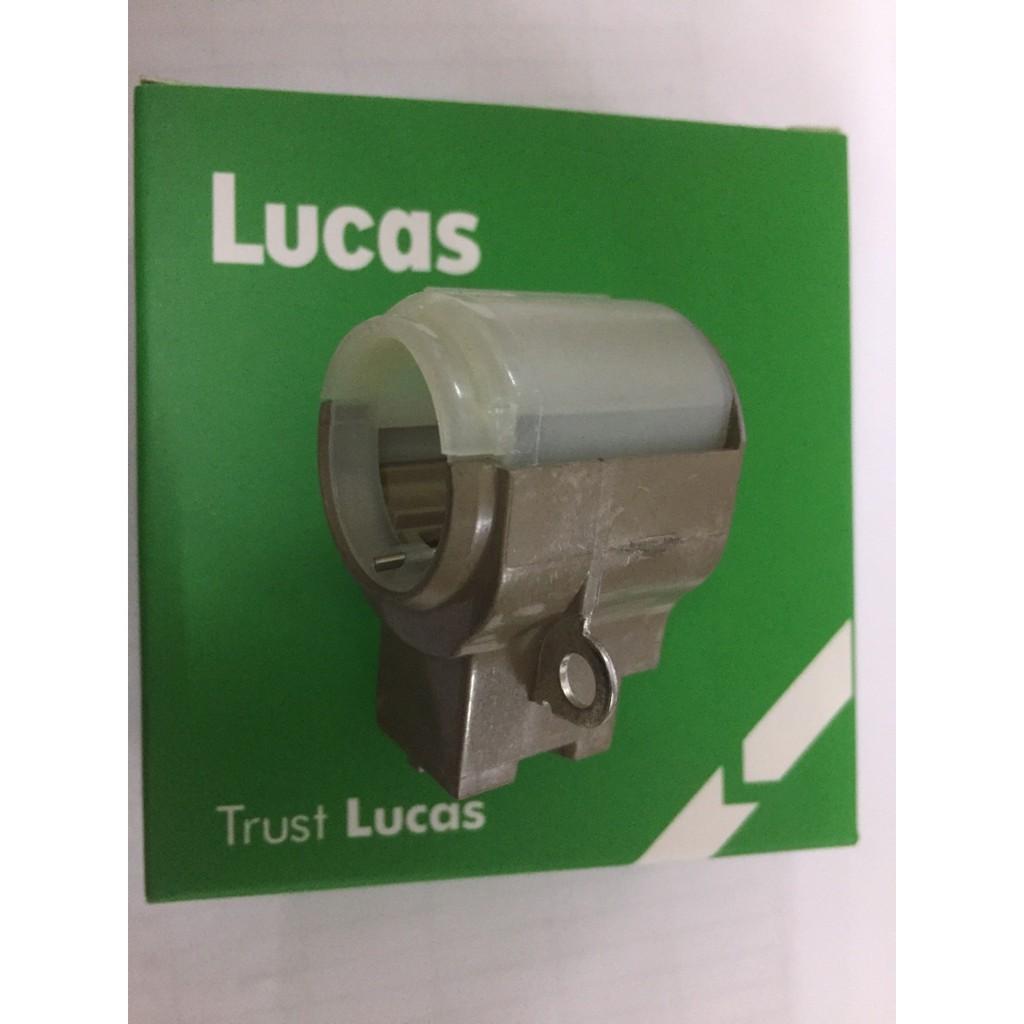 Giá than máy phát xe Toyota Vios nhãn hiệu Lucas LCH-TY104-001005