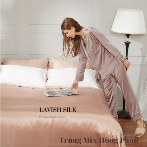 Trọn Bộ Ga Gối Lụa Kèm Chăn Sẵn Ruột + Tặng Bộ Quà Tặng Lavish Silk Cao Cấp - Trắng Mix Hồng Phấn