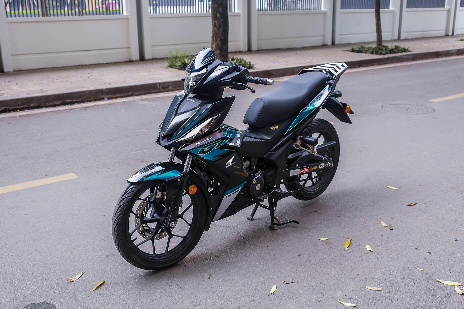 Tem rời Winner 150 Blue GTR Candy