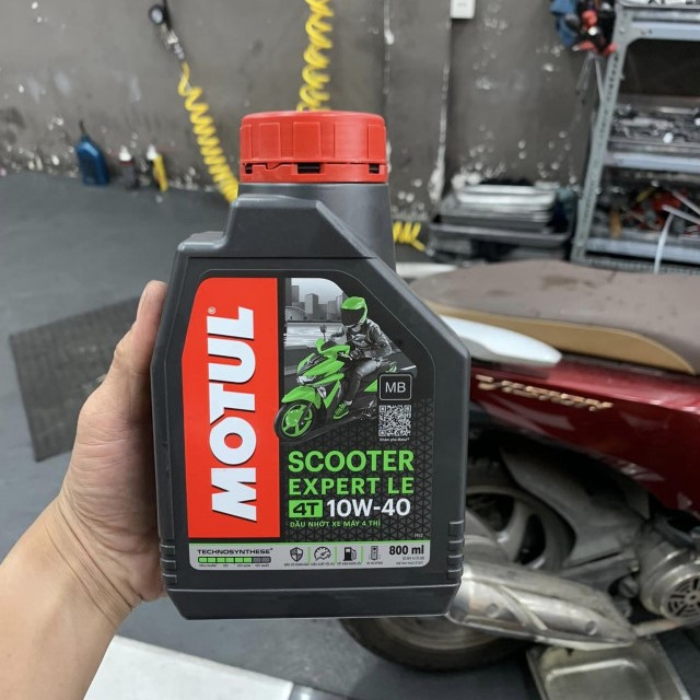 Nhớt Motul Xe Tay Ga Scooter Expert Le 10W40