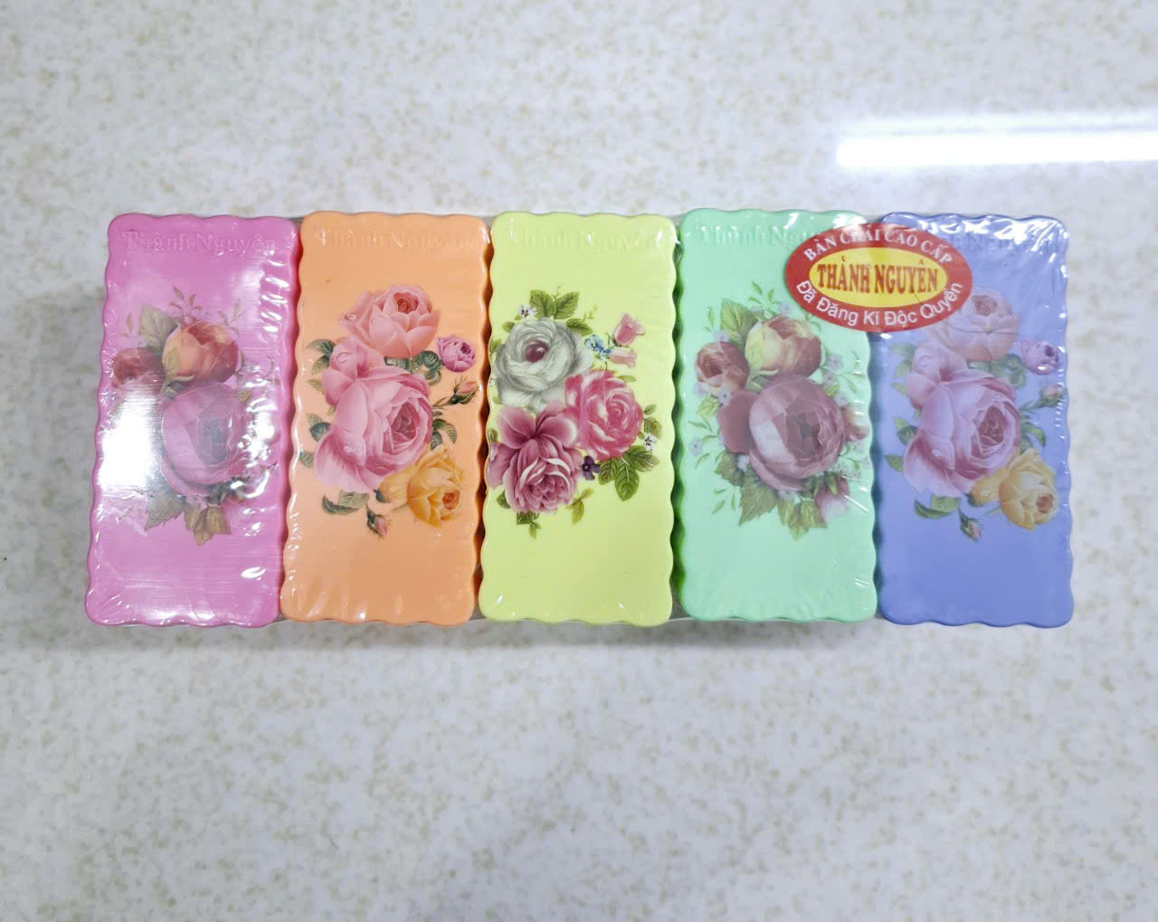 Lốc 10 bàn chải chà sàn loại tốt nhựa dày