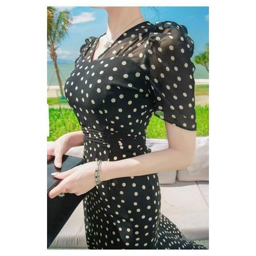 HÀNG NHẬP - ĐẦM LỤA BODY ĐUÔI CÁ CHẤM BI