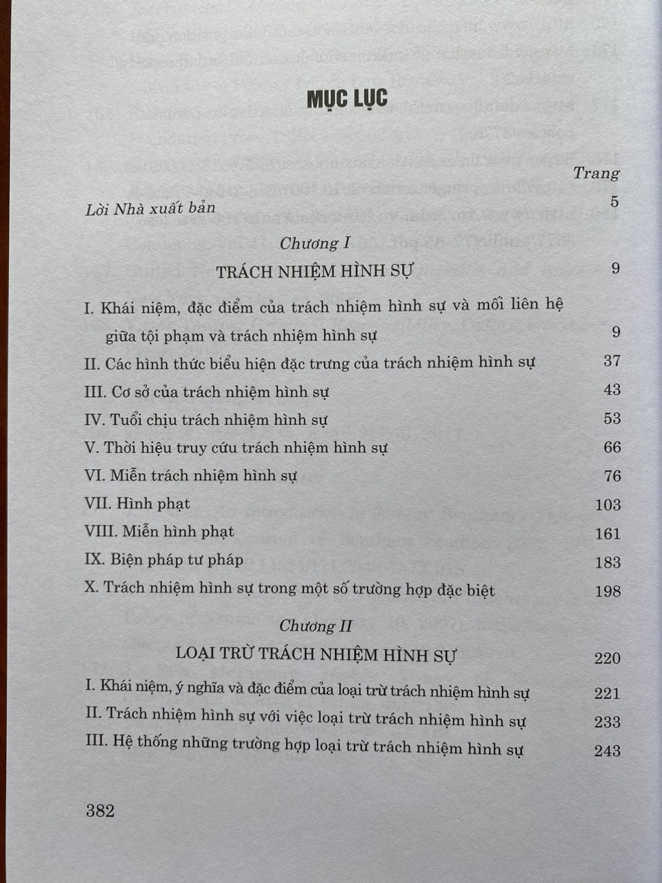Trách Nhiệm Hình Sự và Loại Trừ Trách Nhiệm Hình Sự