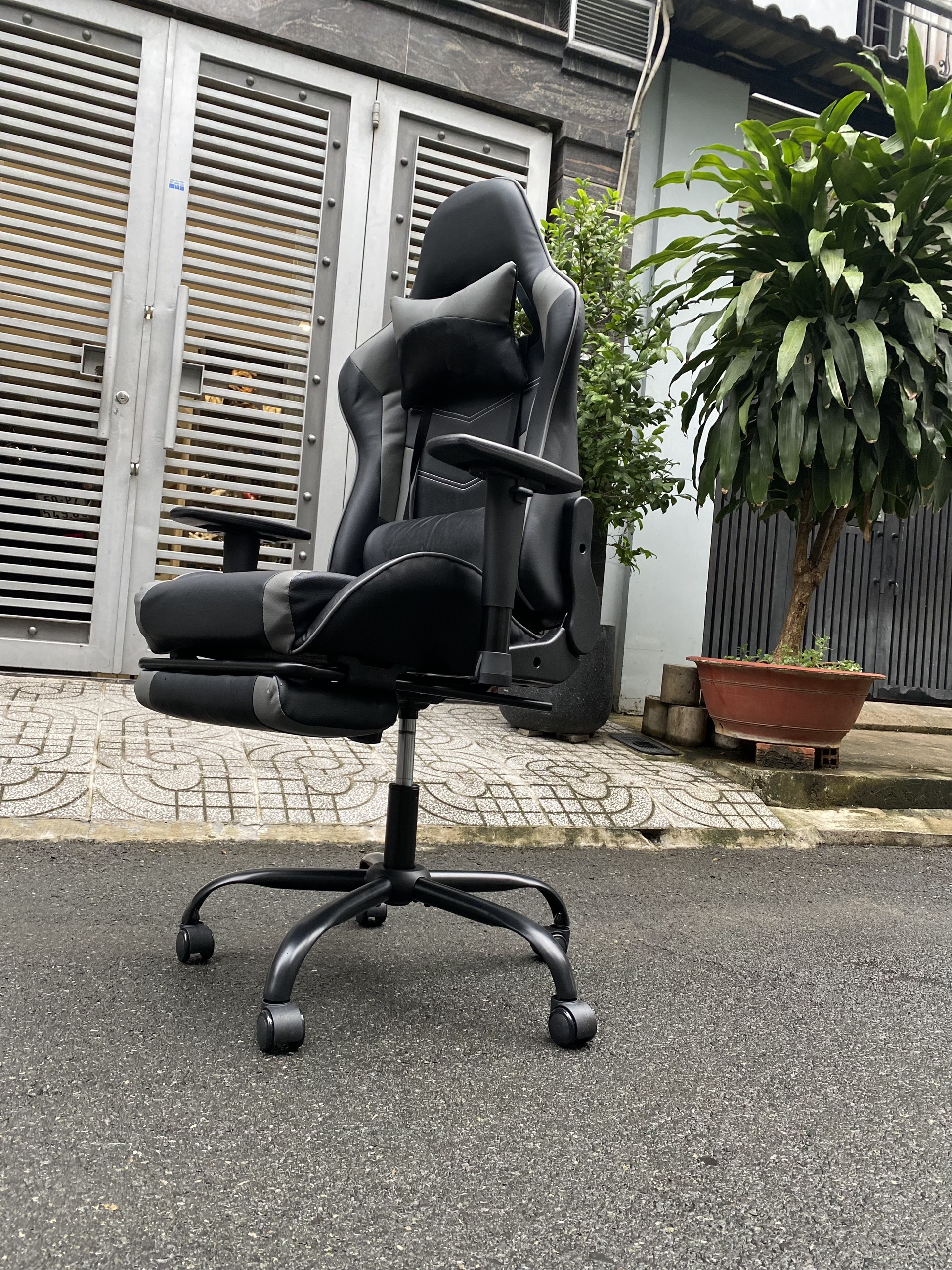 Ghế game dành cho game thủ ngả lưng thư giãn có gối massage AMA-MA007 PLUS-CAMO