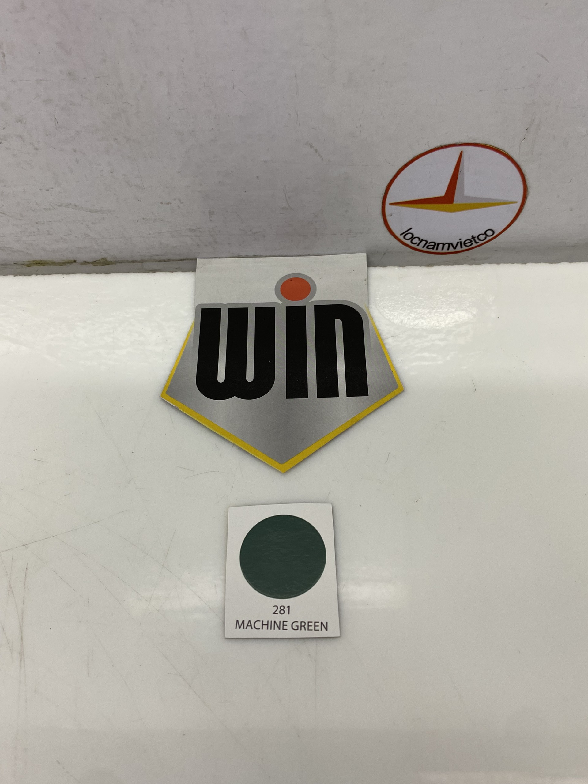 Sơn xịt Win màu xanh 281 400ml
