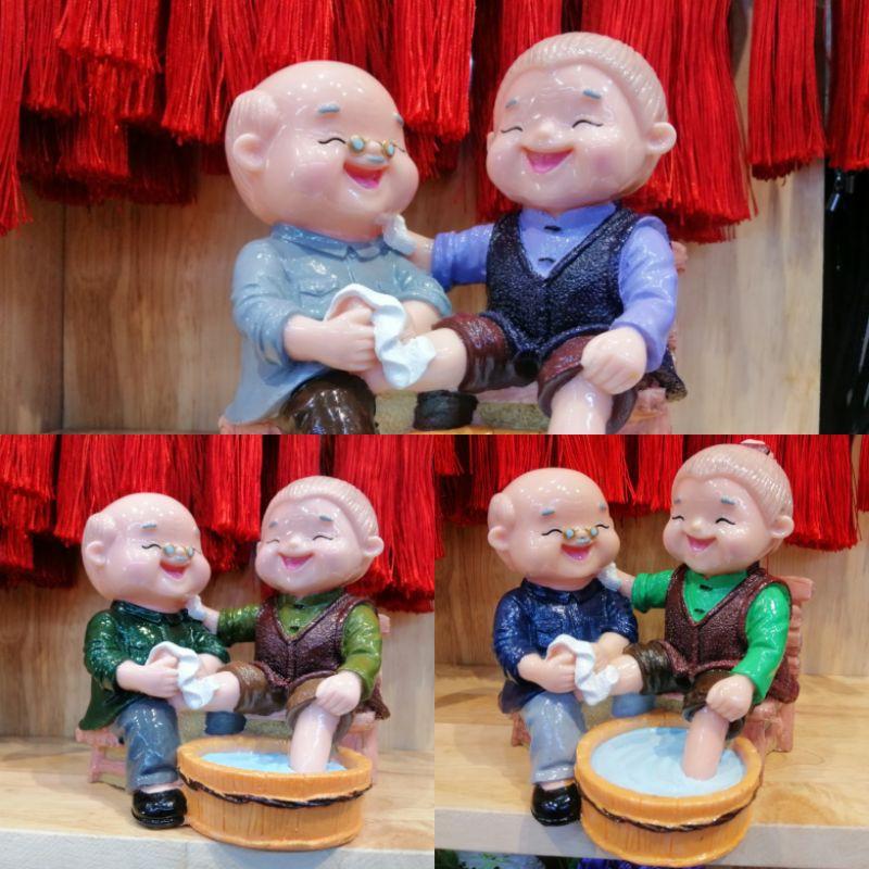 TƯỢNG ÔNG BÀ GIÀ TRANG TRÍ NHÀ CỬA MẪU RỬA CHÂN SIZE LỚN