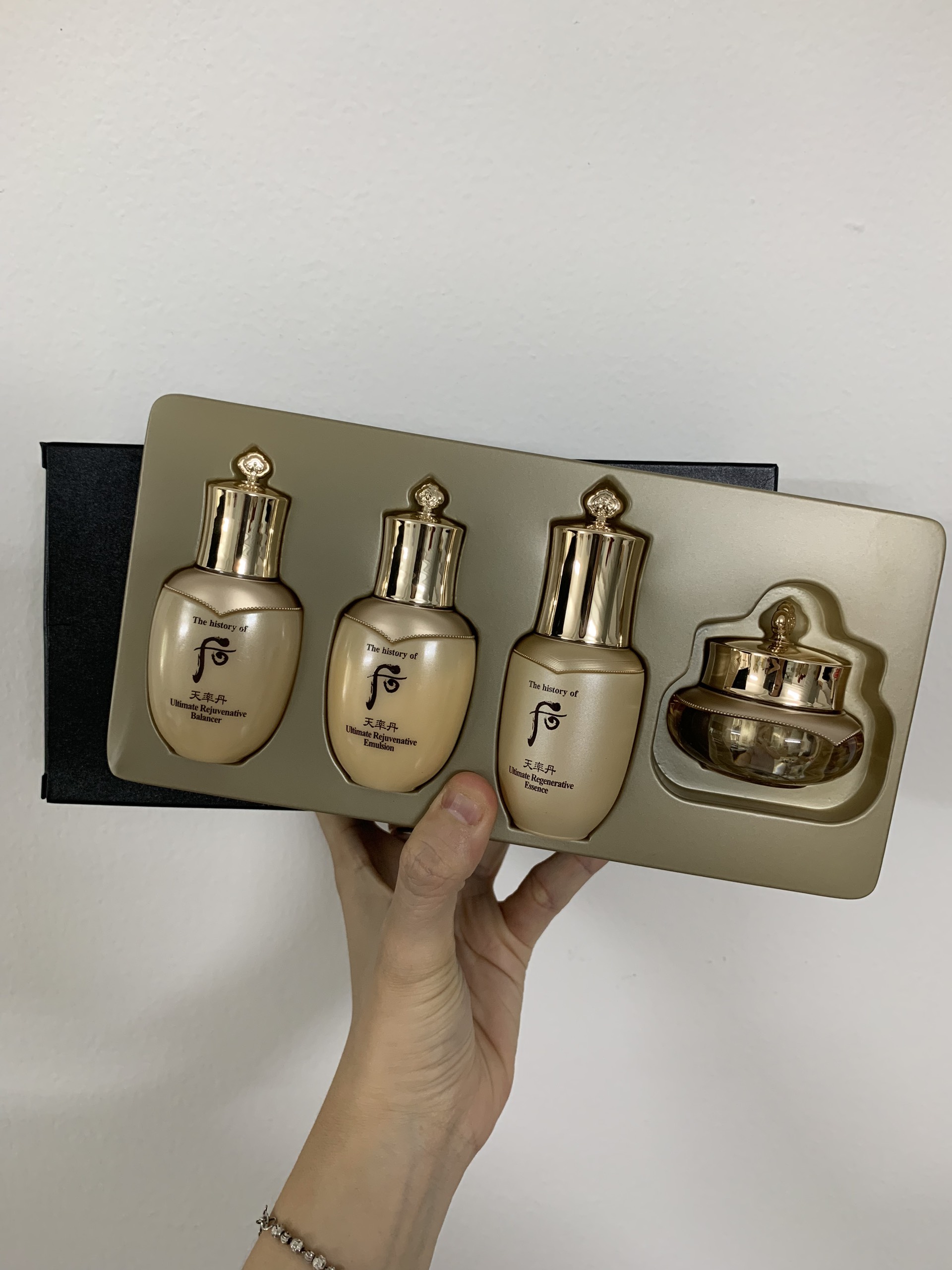 Bộ Dưỡng Trắng Da, Ngăn Ngừa Lão Hoá The History of Whoo Cheonyuldan Ultimate Regenerating 4pcs Gift Set