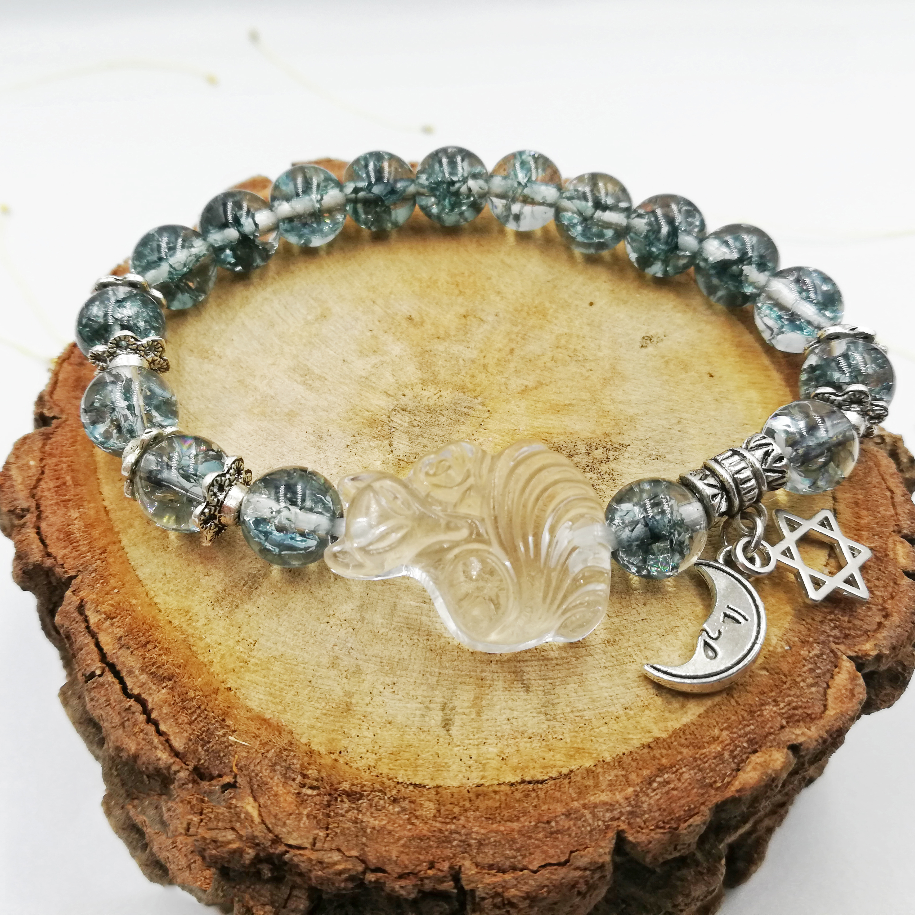Vòng Tay Hồ Ly Topaz Trắng Phối Pha Lê Tuyết Khói Mix Charm