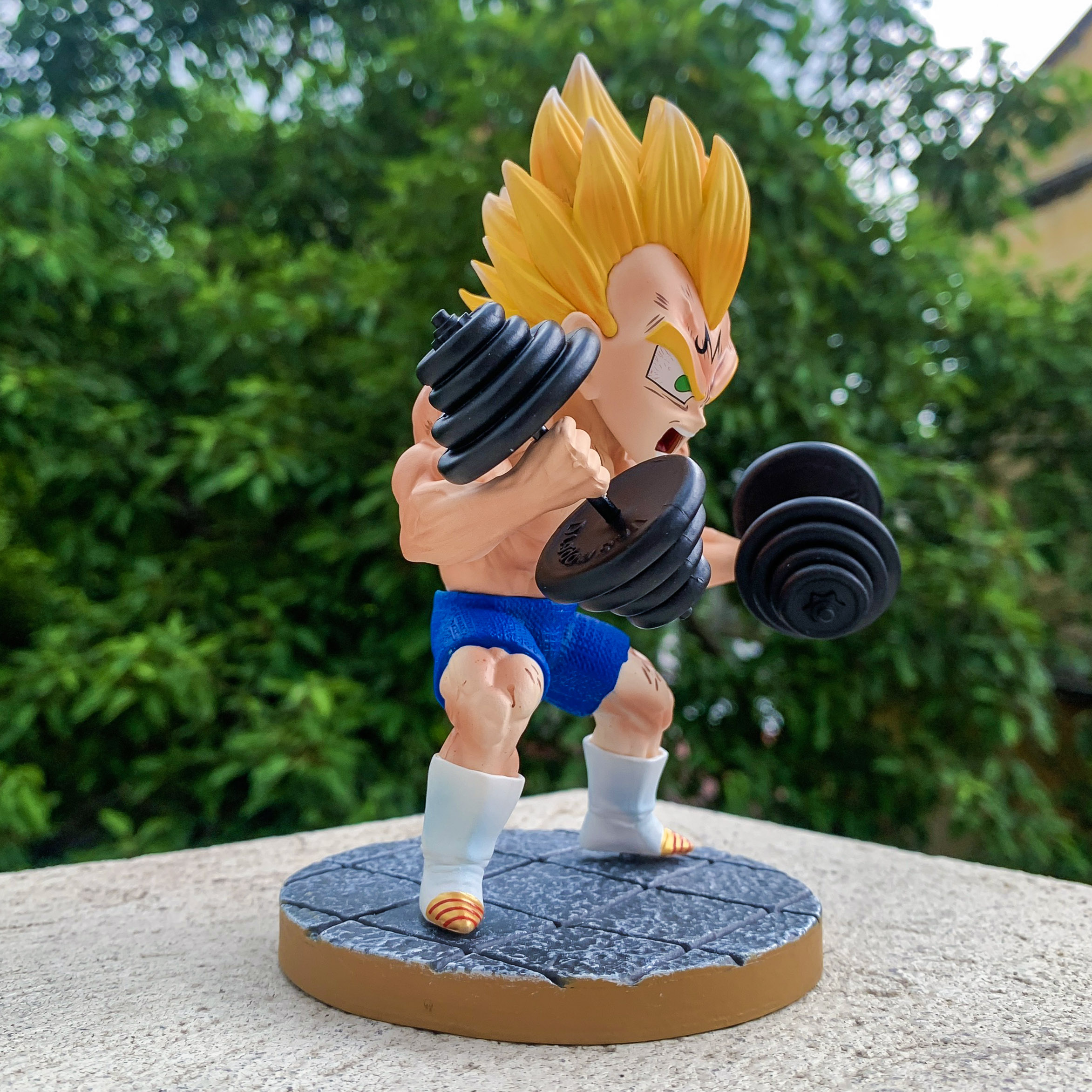 Mô hình chibi vegeta tập tạ hàng đẹp siêu hot