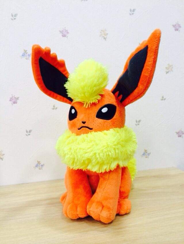 Gấu bông Pokemon Eevee hệ lửa Flareon