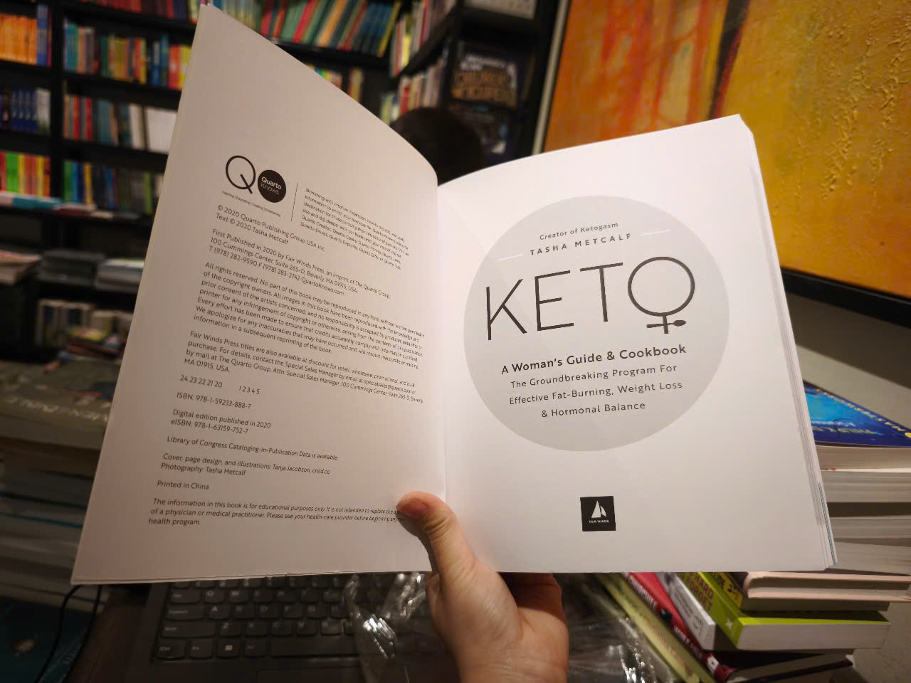 Sách - Keto: A Woman's Guide and Cookbook by Tasha Metcalf - Health / Food in English